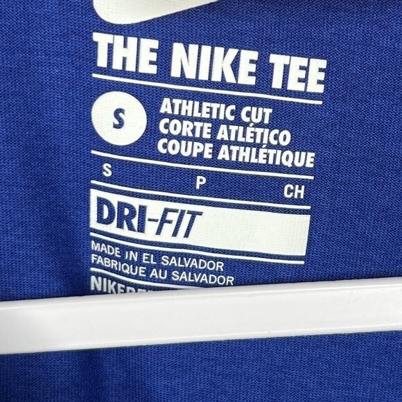 NIKE DRI-FIT V-NECK ATHLETIC PERFORMANCE GYM RUNNING ATHLEISURE TEE SIZE SMALL - Picture 3 of 3